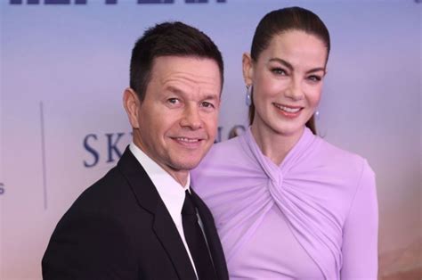 michelle wahlberg|mark wahlberg and michelle monaghan.